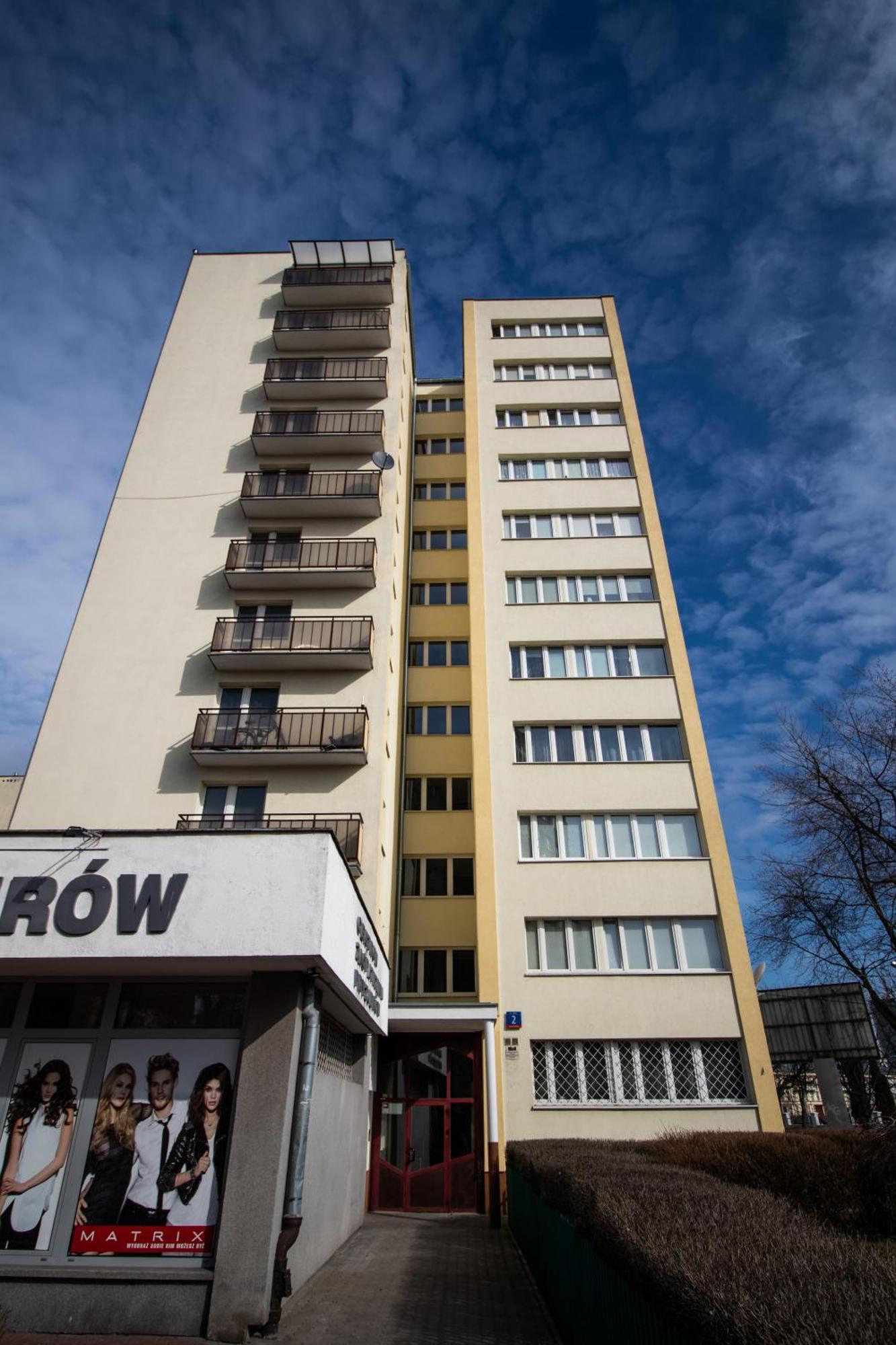 Piotrapartments - Daleka Cozy Train&Airport Apartment Варшава Экстерьер фото